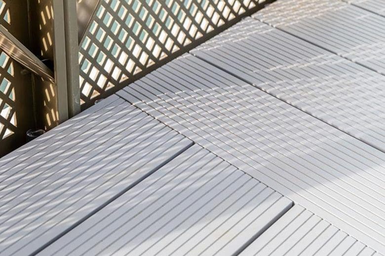 Chatham Waters aluminium balcony design.