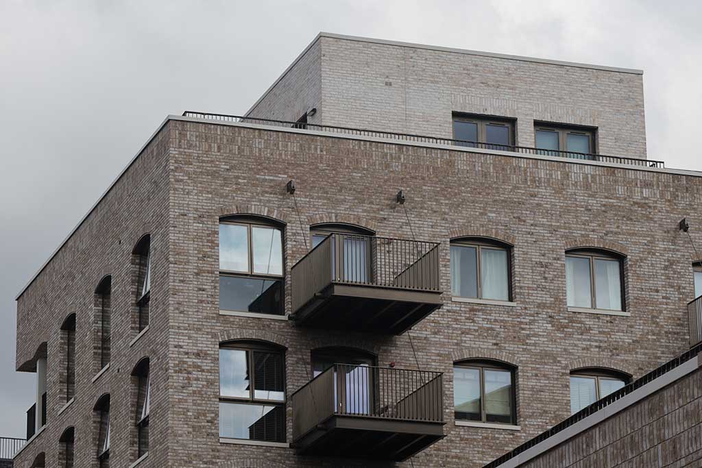 Brentford Waterside external balconies