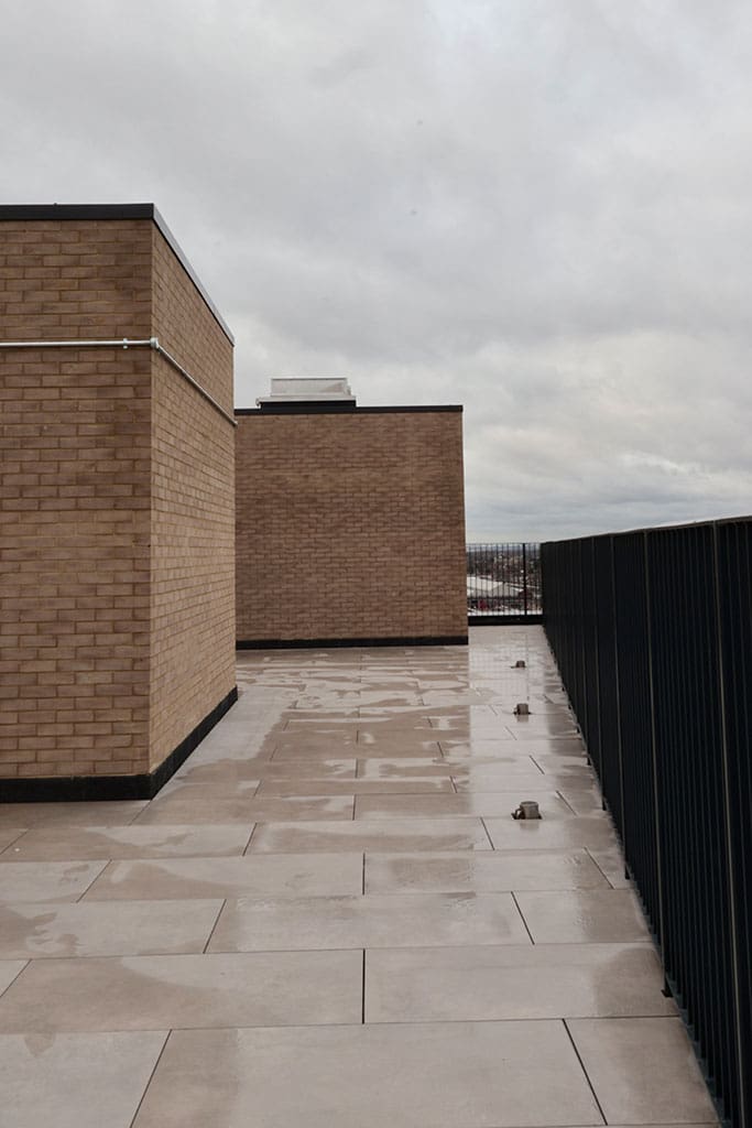 Paved roof terrace